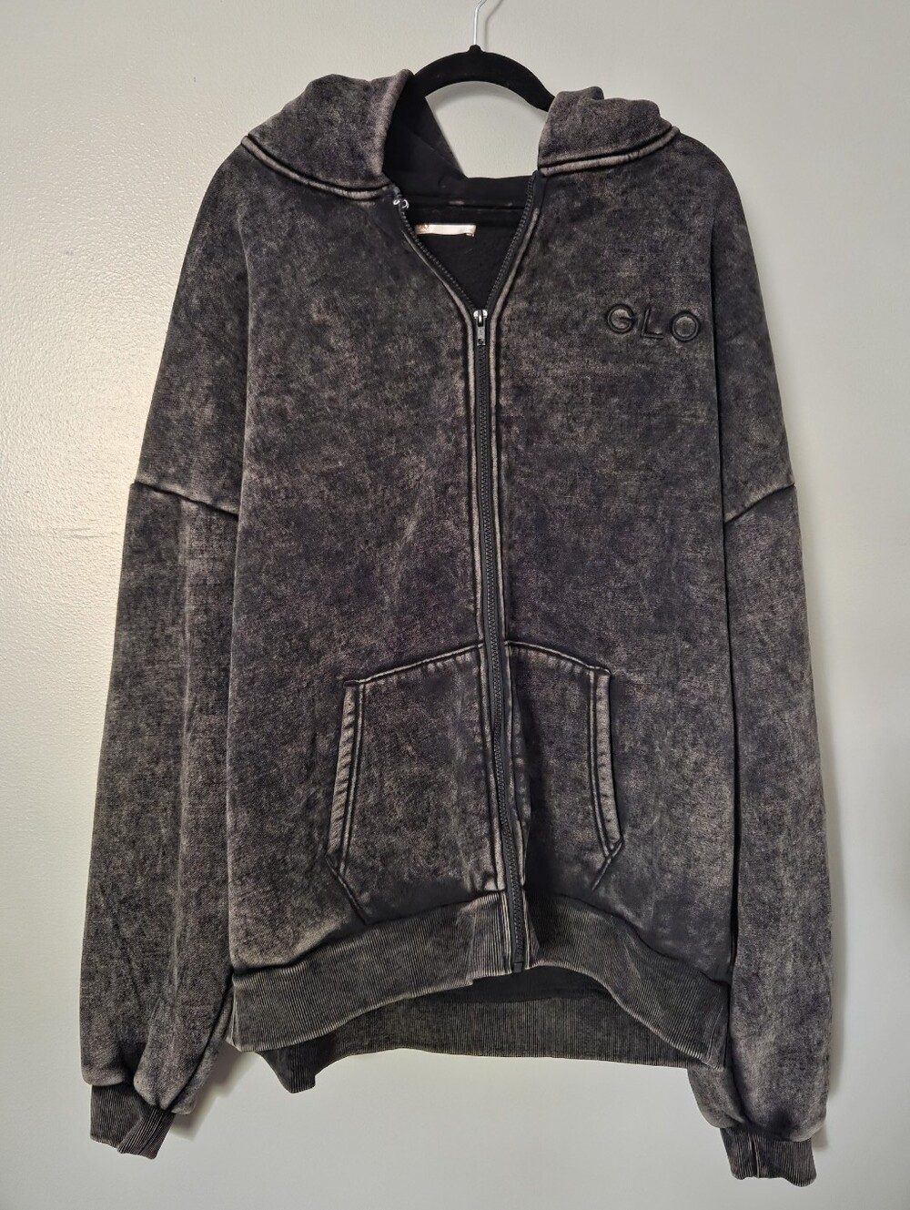GLO Unisex Forgiven Black Zip Up Hoodie Sweatshirt Size XL Streetwear NWT - Picture 2 of 12